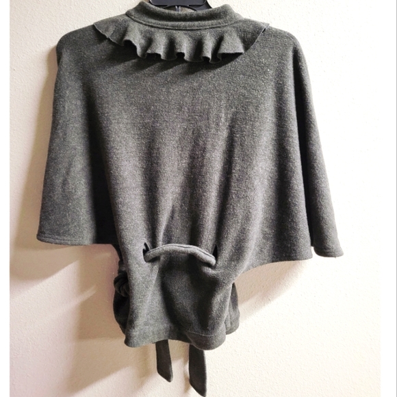 GAP Wool Cape - Picture 4 of 8